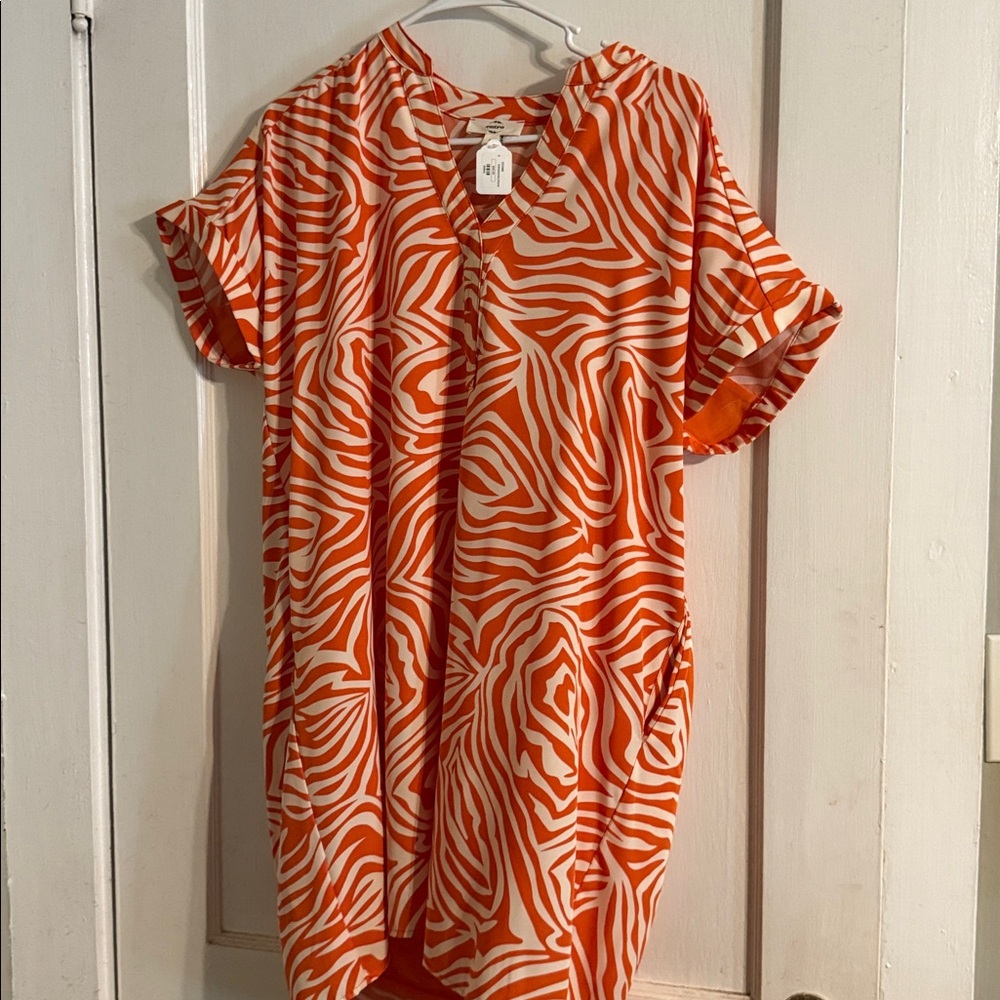 Entro Vibrant Orange and Cream Dress